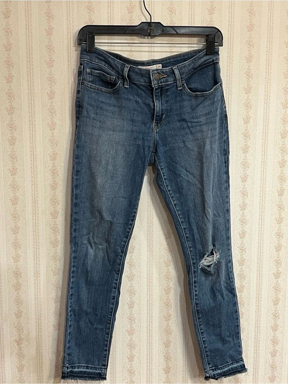 Women's Blue Distressed Skinny Jeans